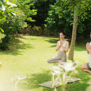 モーニングヨガ